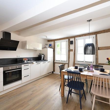 Das Schiefe Haus- Wohnung "Nibelungen" Heppenheim  Bagian luar foto